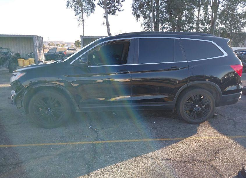 Photo 15 of 2021 Honda Pilot 2WD SPECIAL EDITION (VIN 5FNYF5H2XMB006237)