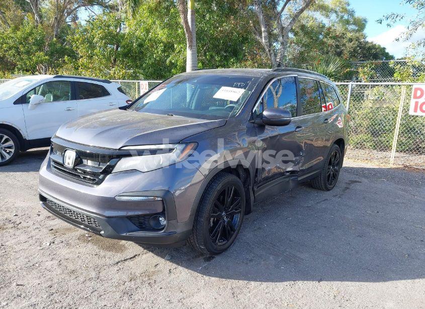 Photo 2 of 2021 Honda Pilot 2WD SPECIAL EDITION (VIN 5FNYF5H2XMB013799)