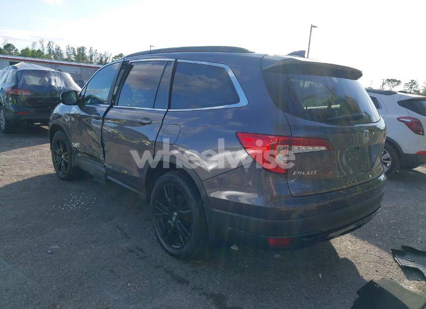 Photo 3 of 2021 Honda Pilot 2WD SPECIAL EDITION (VIN 5FNYF5H2XMB013799)