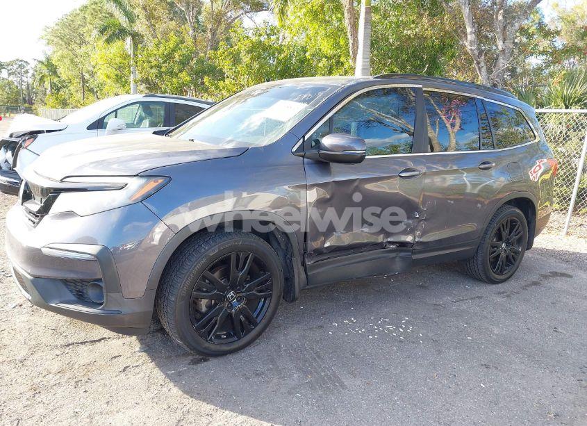 Photo 6 of 2021 Honda Pilot 2WD SPECIAL EDITION (VIN 5FNYF5H2XMB013799)