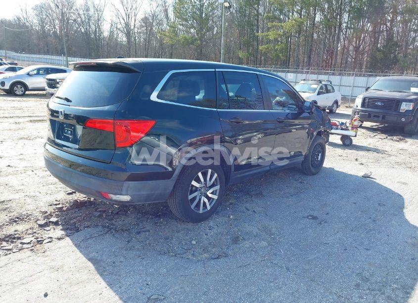 Photo 4 of 2016 Honda Pilot EX (VIN 5FNYF5H30GB024761)