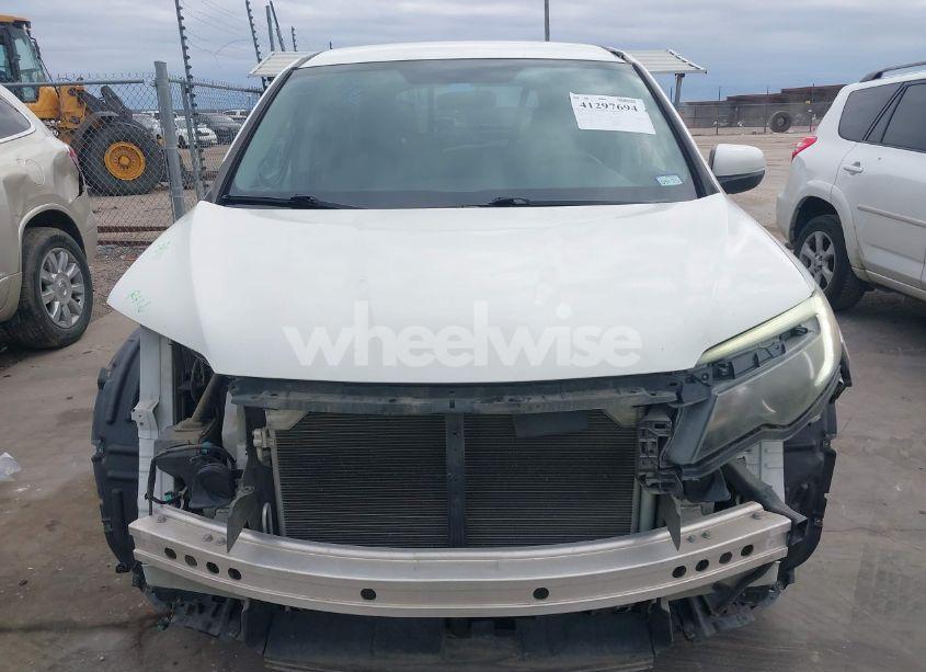 Photo 13 of 2017 Honda Pilot EX (VIN 5FNYF5H30HB019240)