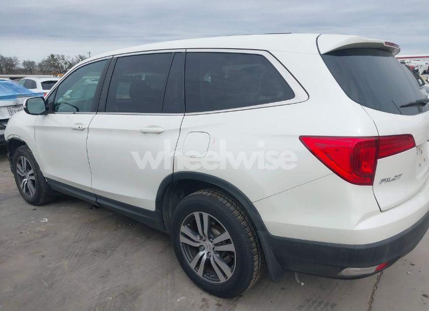 Photo 15 of 2017 Honda Pilot EX (VIN 5FNYF5H30HB019240)