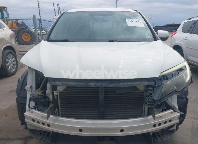 Photo 6 of 2017 Honda Pilot EX (VIN 5FNYF5H30HB019240)