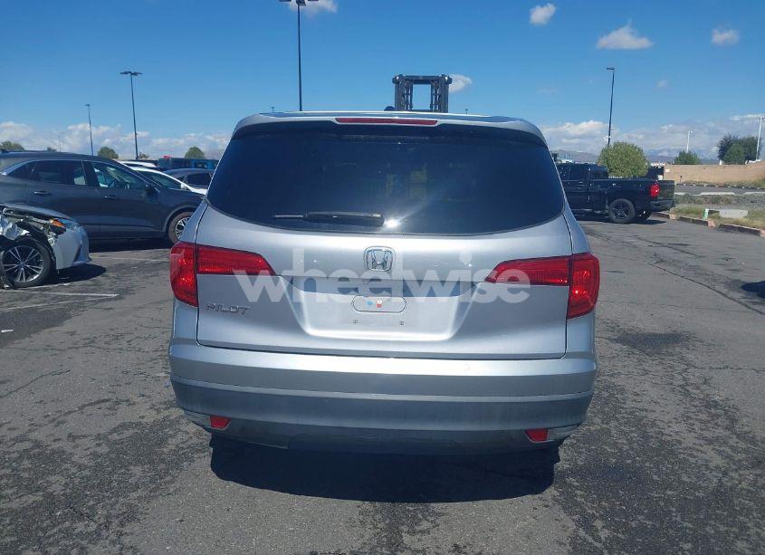 Photo 17 of 2018 Honda Pilot EX (VIN 5FNYF5H30JB008857)