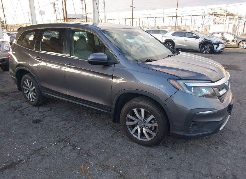 2019 Honda Pilot EX (VIN 5FNYF5H30KB004325) main photo