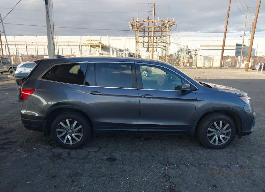 Photo 13 of 2019 Honda Pilot EX (VIN 5FNYF5H30KB004325)
