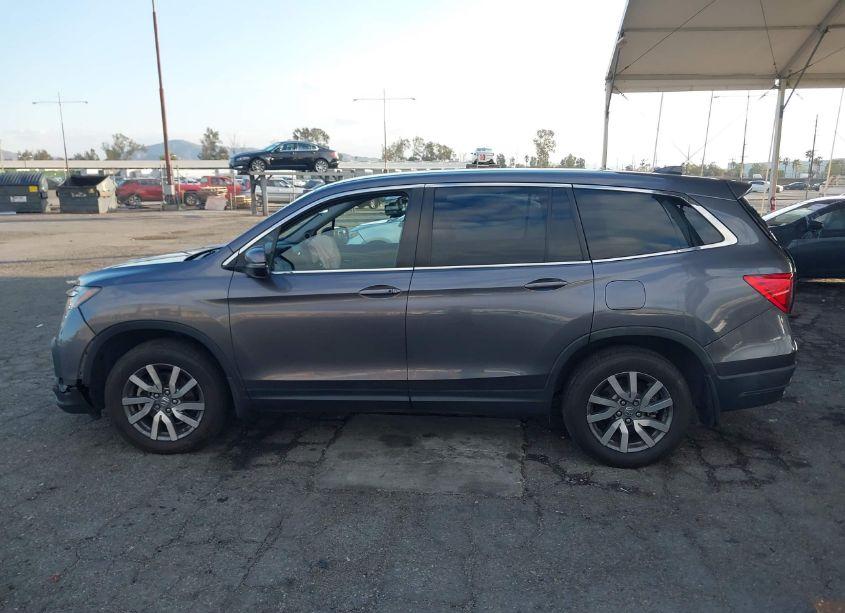 Photo 14 of 2019 Honda Pilot EX (VIN 5FNYF5H30KB004325)