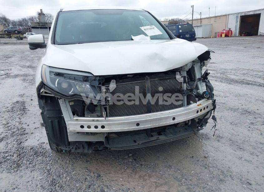 Photo 12 of 2018 Honda Pilot EX (VIN 5FNYF5H31JB020015)