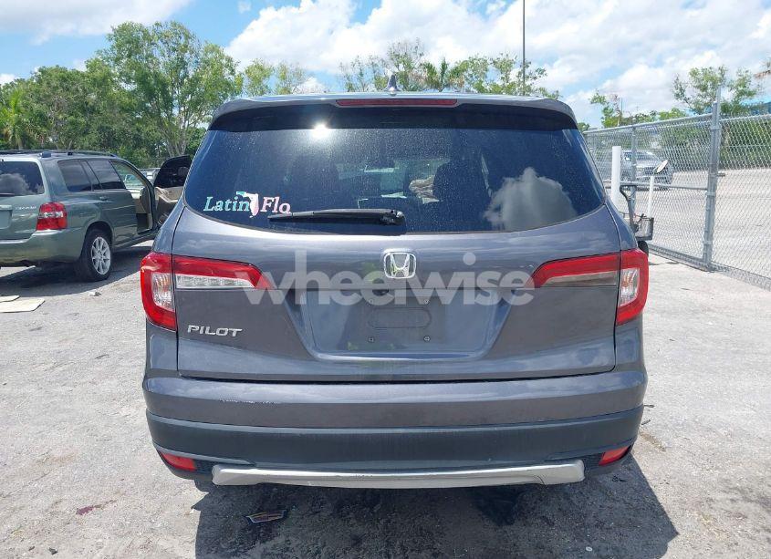 Photo 15 of 2019 Honda Pilot EX (VIN 5FNYF5H31KB008884)