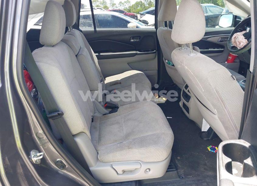 Photo 8 of 2019 Honda Pilot EX (VIN 5FNYF5H31KB008884)