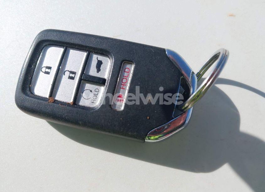 Photo 11 of 2019 Honda Pilot EX (VIN 5FNYF5H32KB038606)