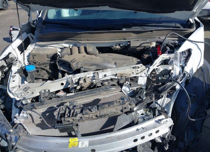 Photo 10 of 2021 Honda Pilot 2WD EX (VIN 5FNYF5H32MB016463)