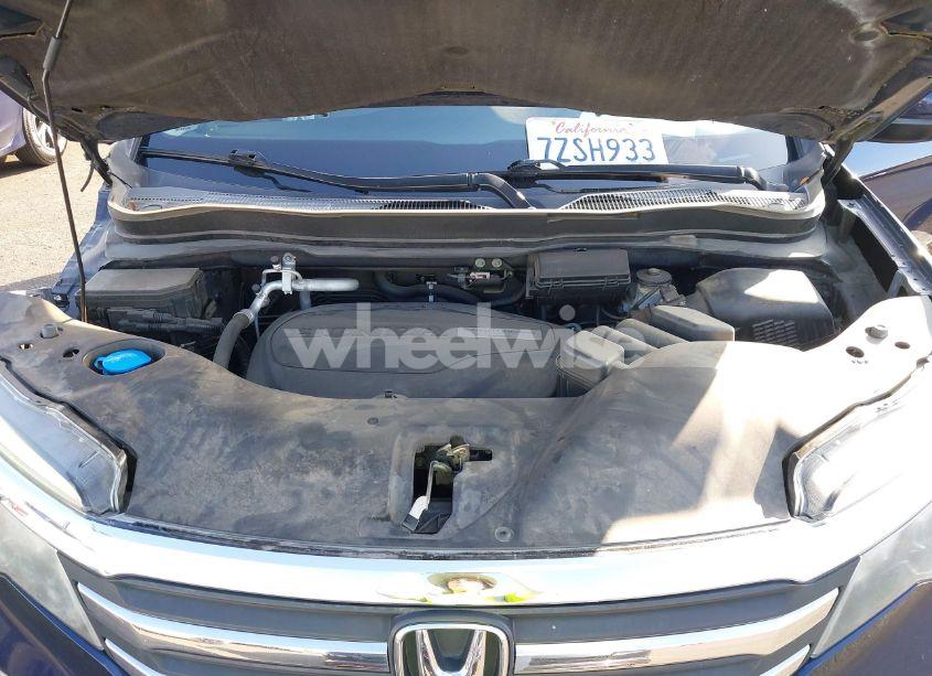 Photo 10 of 2017 Honda Pilot EX (VIN 5FNYF5H33HB030443)