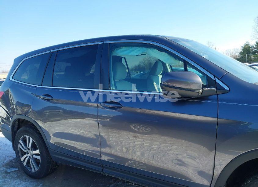 Photo 13 of 2018 Honda Pilot EX (VIN 5FNYF5H33JB006276)
