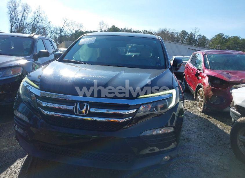 Photo 12 of 2018 Honda Pilot EX (VIN 5FNYF5H33JB029458)