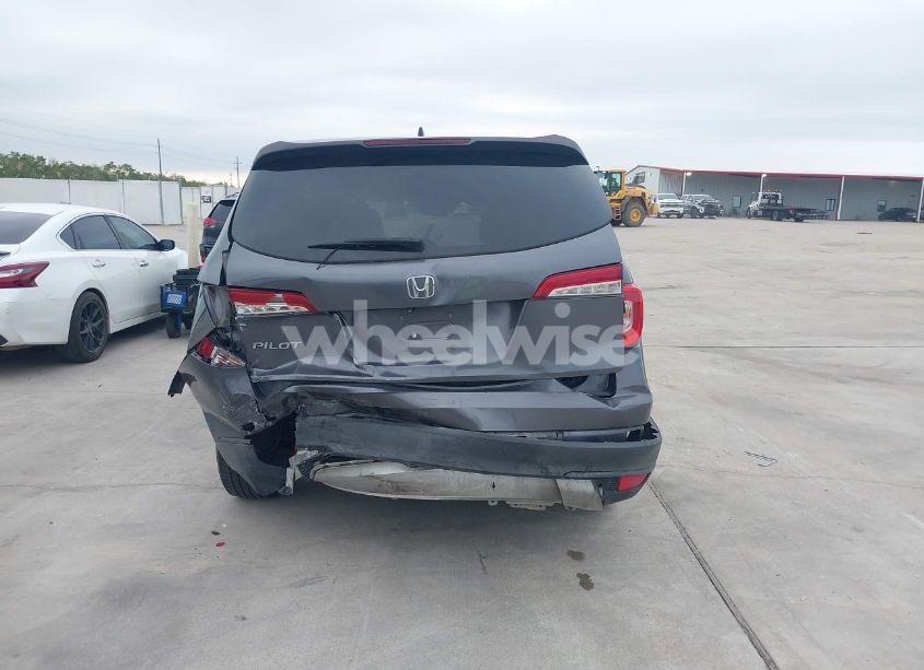 Photo 16 of 2019 Honda Pilot EX (VIN 5FNYF5H33KB004173)