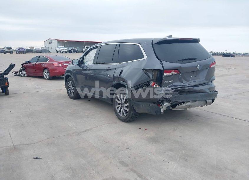 Photo 3 of 2019 Honda Pilot EX (VIN 5FNYF5H33KB004173)