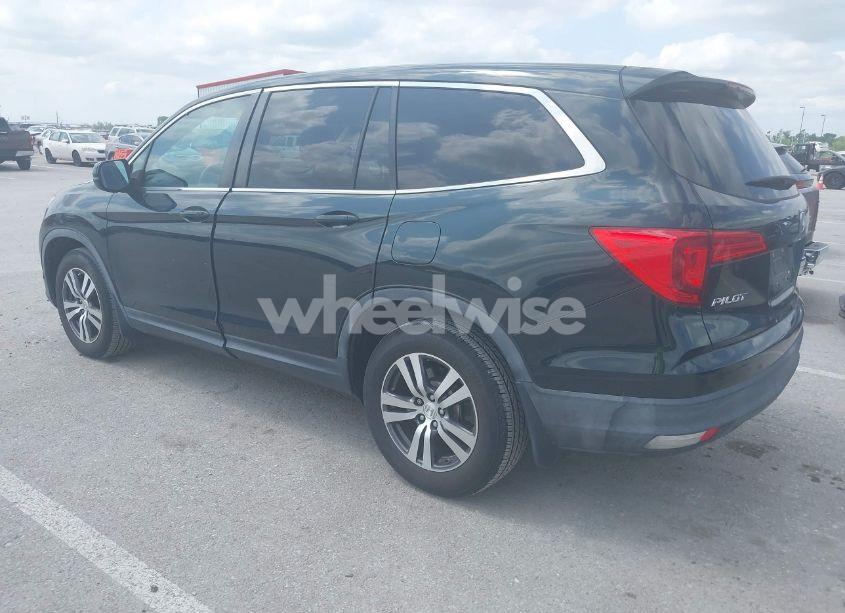 Photo 3 of 2016 Honda Pilot EX (VIN 5FNYF5H34GB004058)