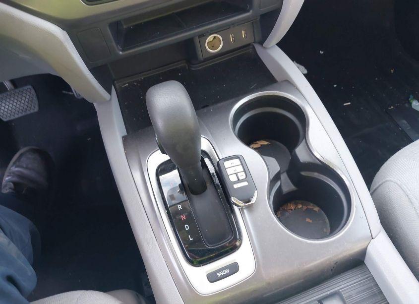 Photo 11 of 2016 Honda Pilot EX (VIN 5FNYF5H34GB030417)