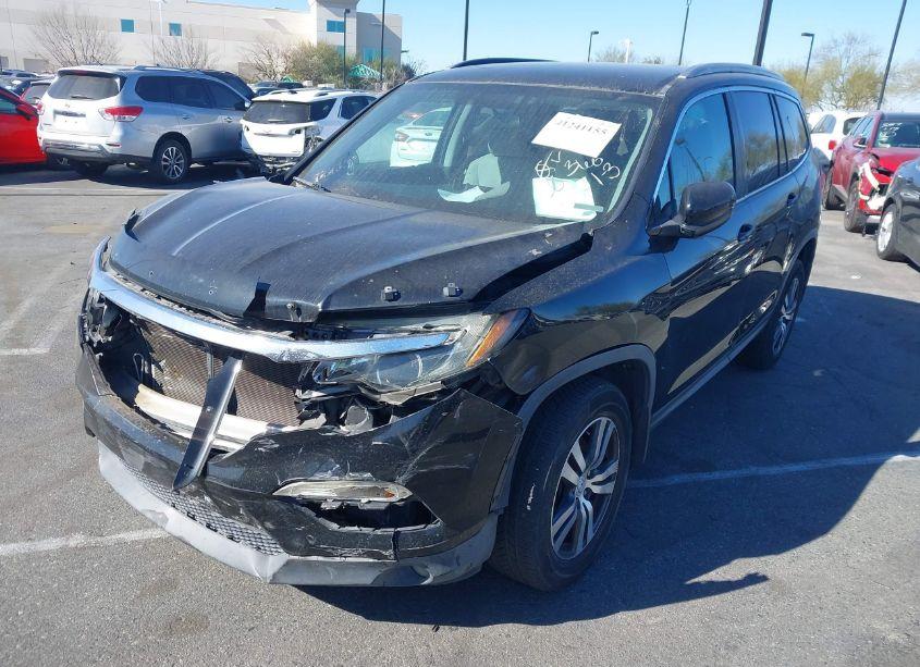Photo 2 of 2016 Honda Pilot EX (VIN 5FNYF5H34GB030417)