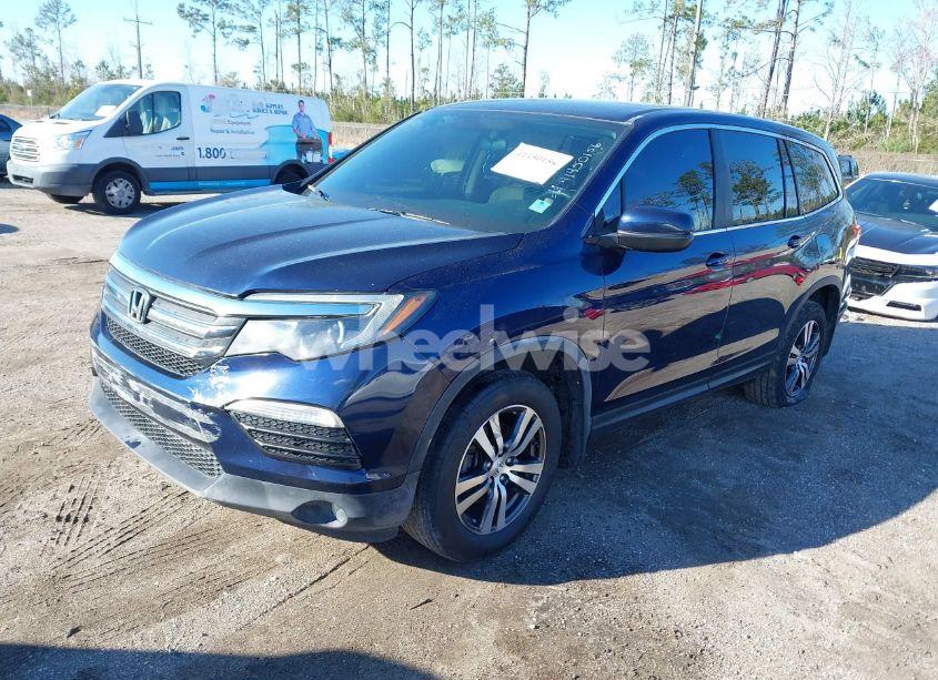 Photo 2 of 2016 Honda Pilot EX (VIN 5FNYF5H34GB052983)