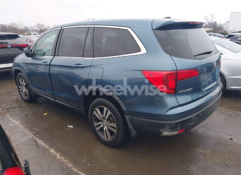 Photo 3 of 2016 Honda Pilot EX (VIN 5FNYF5H35GB024612)