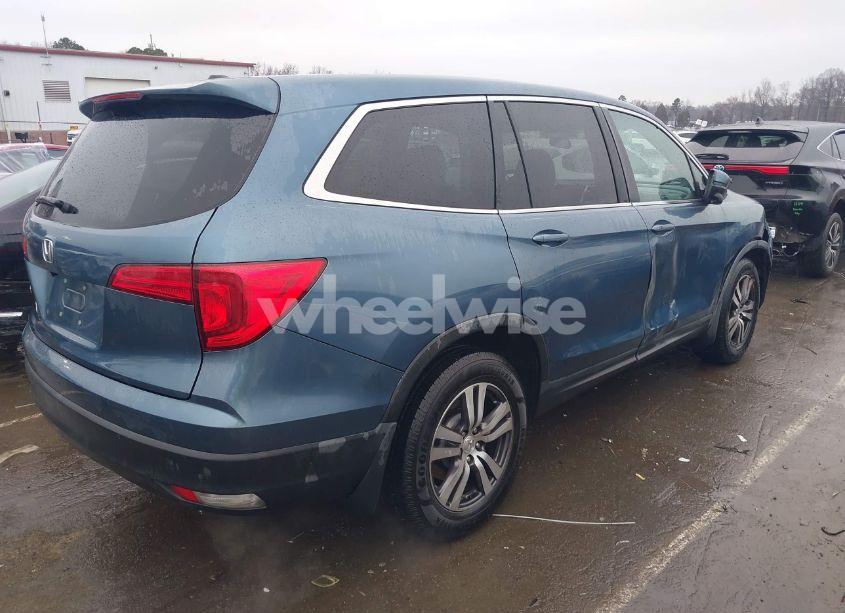 Photo 4 of 2016 Honda Pilot EX (VIN 5FNYF5H35GB024612)