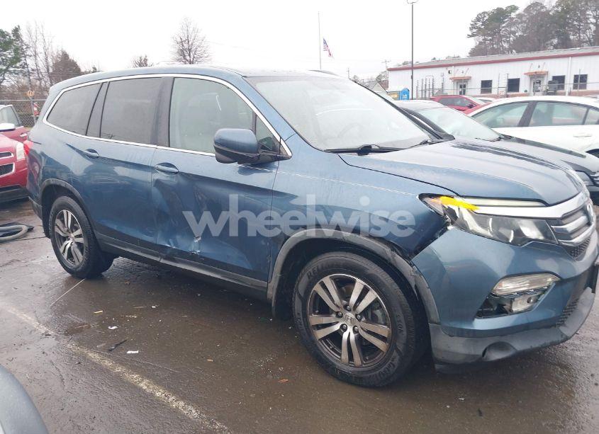 Photo 6 of 2016 Honda Pilot EX (VIN 5FNYF5H35GB024612)