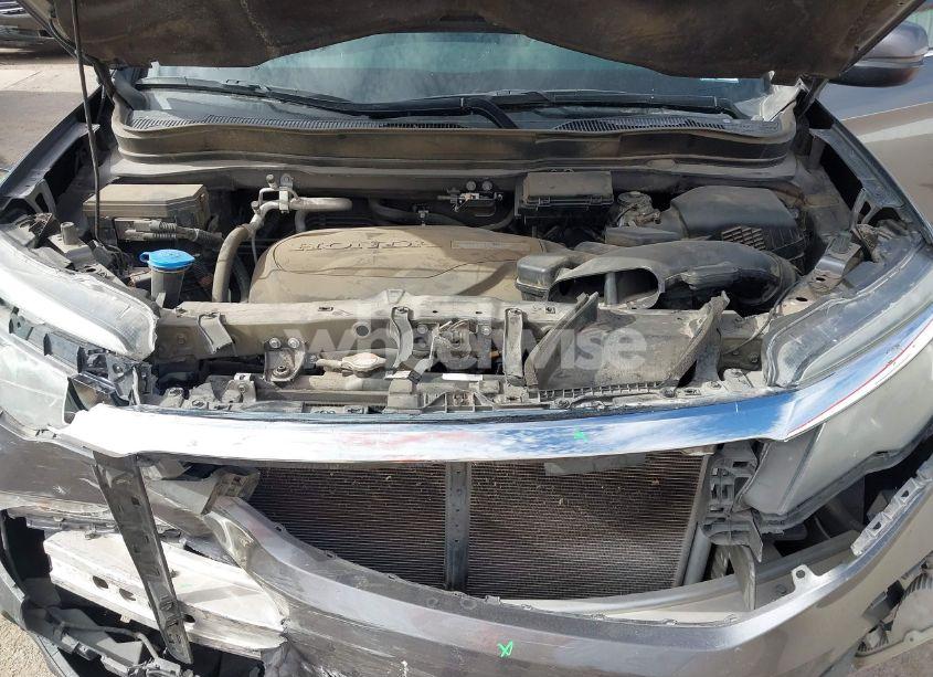 Photo 10 of 2016 Honda Pilot EX (VIN 5FNYF5H35GB051020)