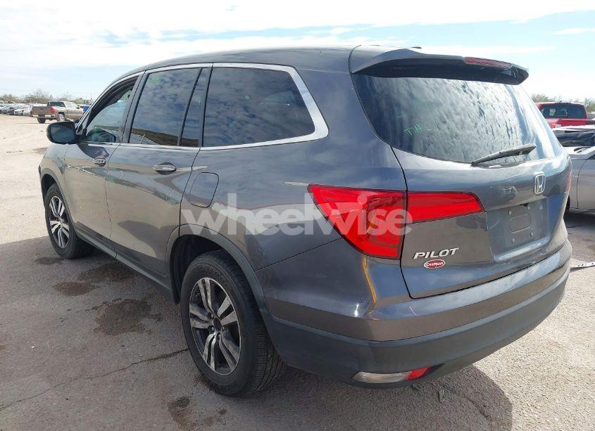 Photo 3 of 2016 Honda Pilot EX (VIN 5FNYF5H35GB051020)