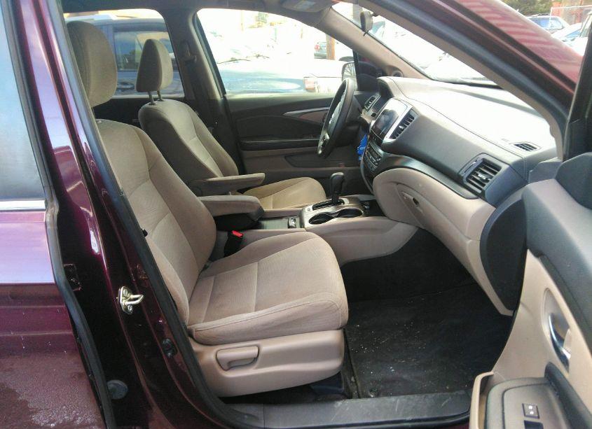 Photo 5 of 2017 Honda Pilot EX (VIN 5FNYF5H36HB008193)