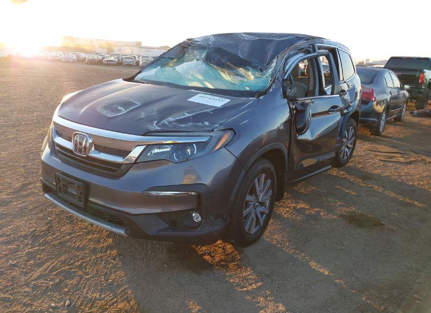 Photo 2 of 2020 Honda Pilot 2WD EX (VIN 5FNYF5H36LB008669)
