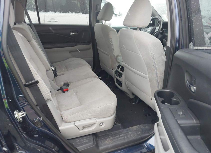 Photo 8 of 2019 Honda Pilot EX (VIN 5FNYF5H37KB035684)
