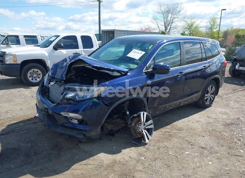 Photo 2 of 2016 Honda Pilot EX (VIN 5FNYF5H38GB009909)