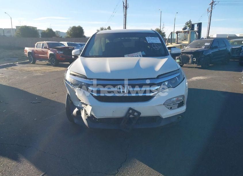 Photo 12 of 2017 Honda Pilot EX (VIN 5FNYF5H38HB030504)