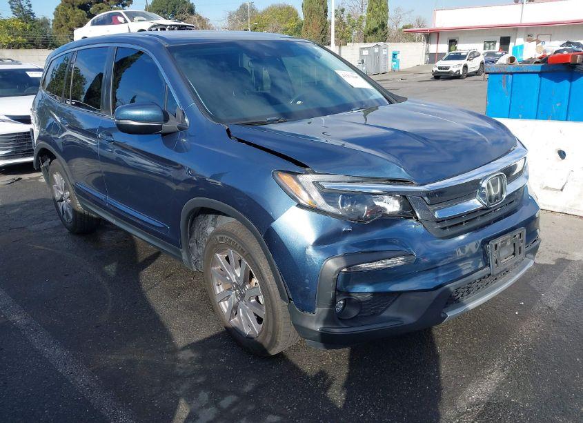 2019 Honda Pilot EX (VIN 5FNYF5H39KB017705) main photo