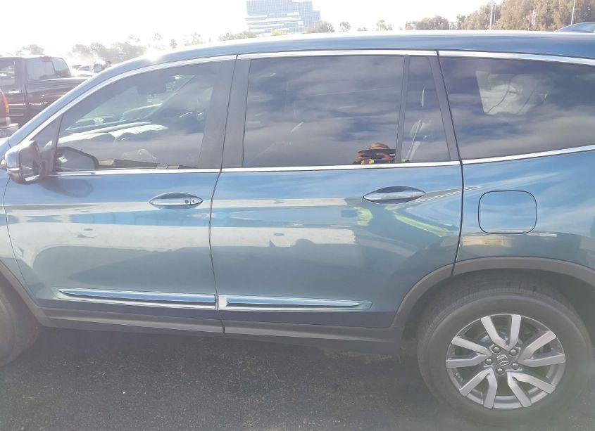 Photo 13 of 2019 Honda Pilot EX (VIN 5FNYF5H39KB017705)