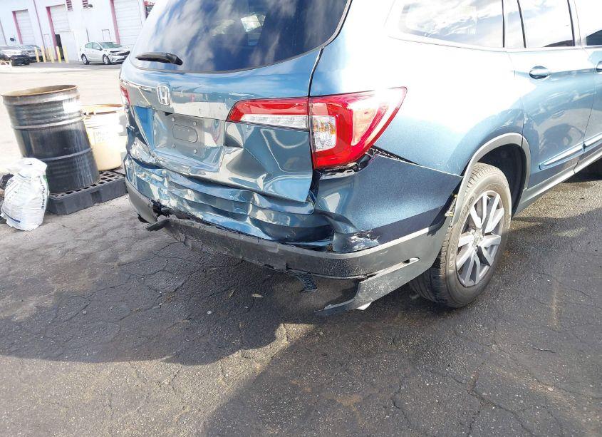 Photo 16 of 2019 Honda Pilot EX (VIN 5FNYF5H39KB017705)
