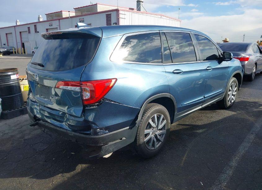 Photo 4 of 2019 Honda Pilot EX (VIN 5FNYF5H39KB017705)