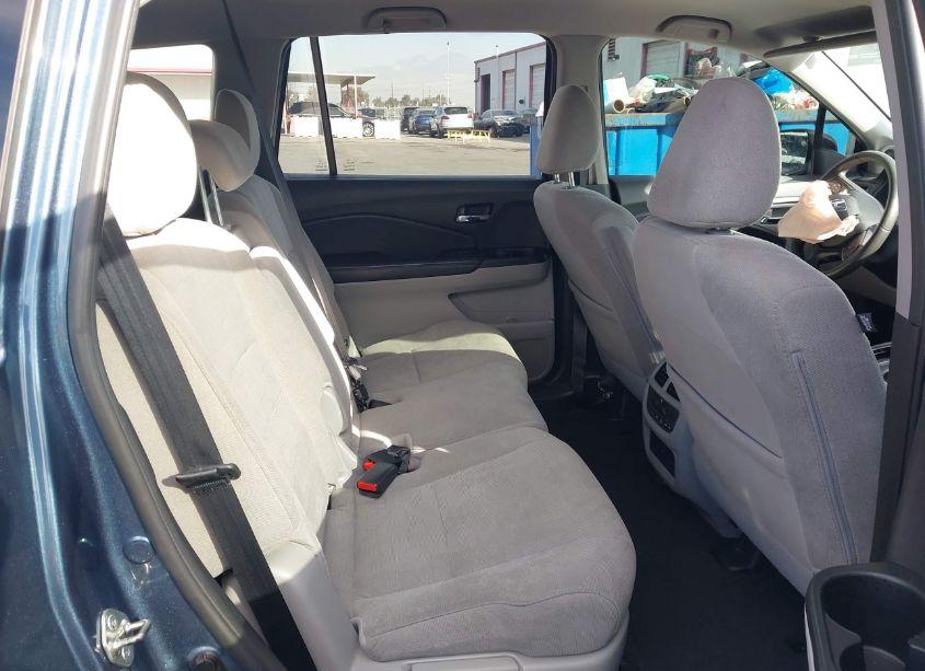 Photo 8 of 2019 Honda Pilot EX (VIN 5FNYF5H39KB017705)