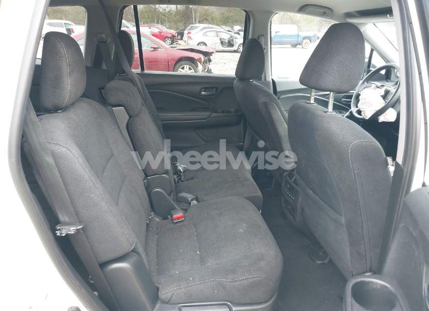 Photo 8 of 2021 Honda Pilot 2WD EX (VIN 5FNYF5H39MB035866)