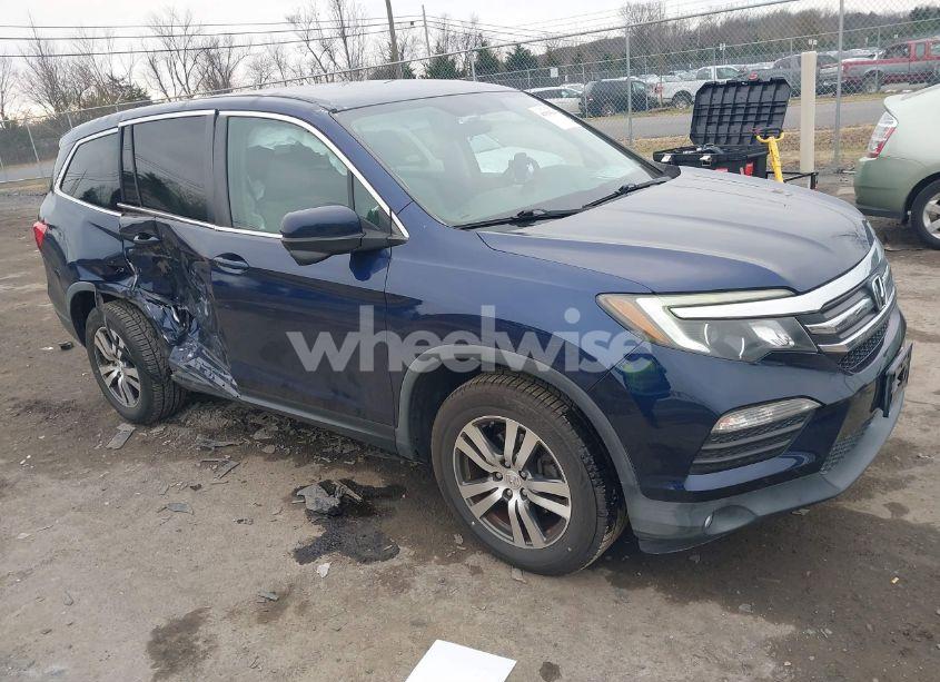 2016 Honda Pilot EX (VIN 5FNYF5H3XGB027490) main photo