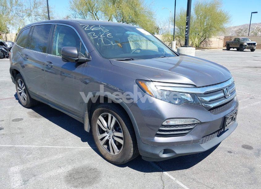 2016 Honda Pilot EX (VIN 5FNYF5H3XGB042880) main photo