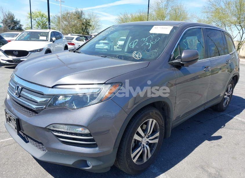 Photo 2 of 2016 Honda Pilot EX (VIN 5FNYF5H3XGB042880)