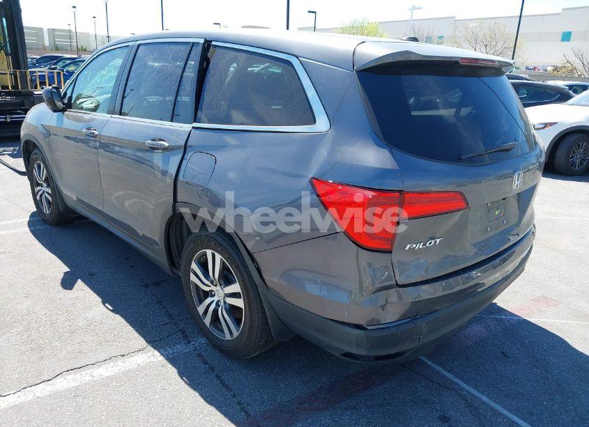 Photo 3 of 2016 Honda Pilot EX (VIN 5FNYF5H3XGB042880)