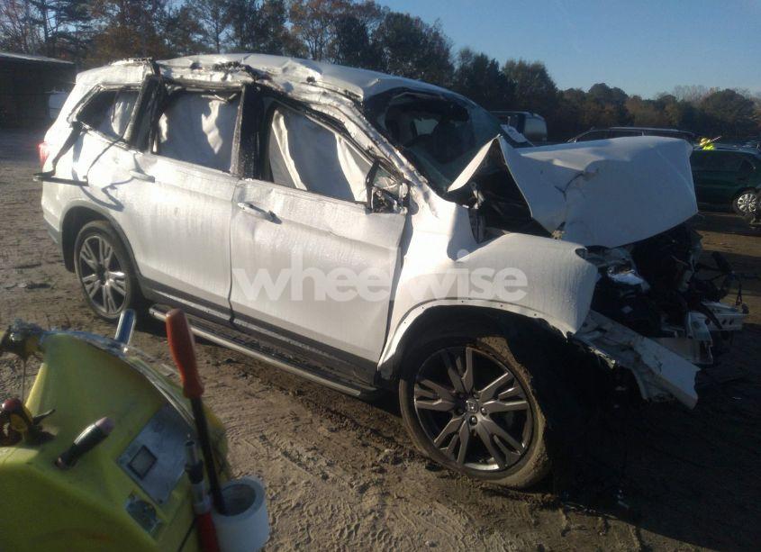 2022 Honda Pilot 2WD SPORT (VIN 5FNYF5H3XNB033433) main photo