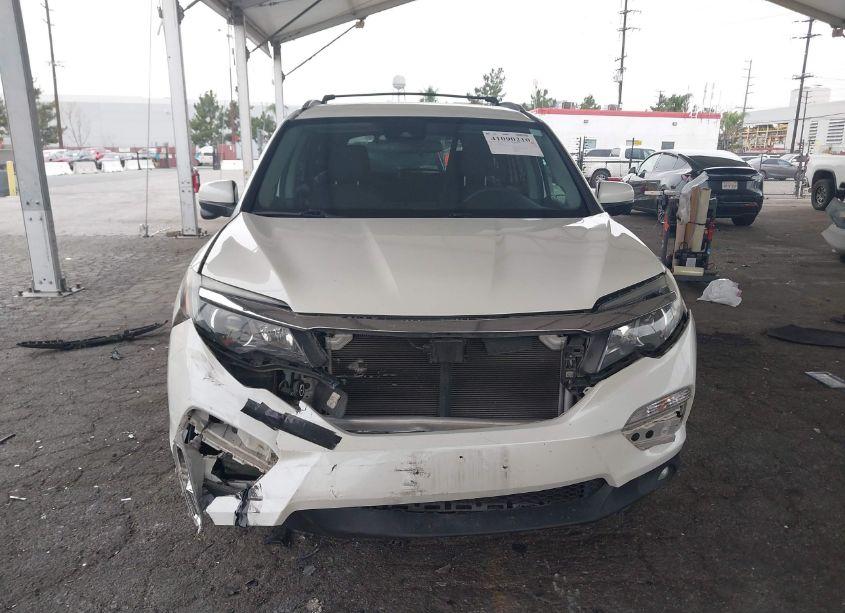 Photo 13 of 2017 Honda Pilot EX (VIN 5FNYF5H40HB009252)