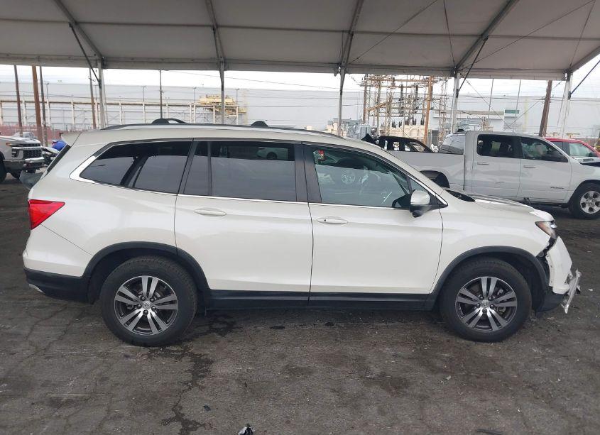 Photo 14 of 2017 Honda Pilot EX (VIN 5FNYF5H40HB009252)