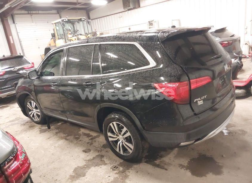 Photo 13 of 2016 Honda Pilot EX (VIN 5FNYF5H45GB024456)